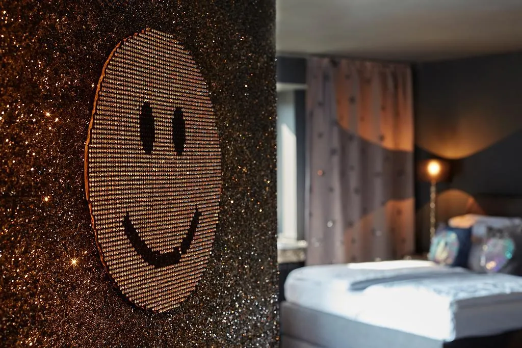Hotel Friends Duesseldorf Downtown 4*, Düsseldorf